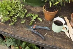 GARDENA - Comfort B/S-XL Bypass - Snoeischaar - Ø 24 Mm - 25 Jaar Garantie -Gardena Winkel 1200x800 16