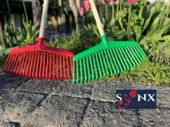 Synx Tools Gazonhark Bladhark 23 Tanden Hark - Harken - Grashark- Gazon - Kunststof Blauw/groen -Met Steel 120cm 10 Synx Tools Gazonhark Bladhark 23 Tanden Hark - Harken - Grashark- Gazon - Kunststof Blauw/groen -Met Steel 120cm -Gardena Winkel 1200x899 9