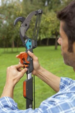 GARDENA Combisysteem Aambeeld Boomschaar Takkenschaar - 35mm -Gardena Winkel 800x1200 1