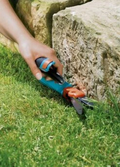 GARDENA - Comfort Plus - Draaibaar - Grasschaar - 120 Mm Maaibreedte 15 GARDENA - Comfort Plus - Draaibaar - Grasschaar - 120 Mm Maaibreedte -Gardena Winkel 865x1200